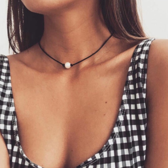 Jewelry - 1 Pc Fashion White Pearl Choker Necklace, nice Necklace, cute Necklace.
